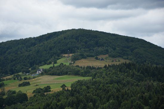 Wieża widokowa pod szczytem Jaworza